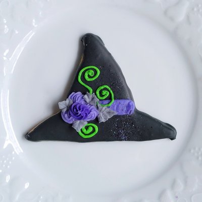 witch's hat (tabitha) $4.50